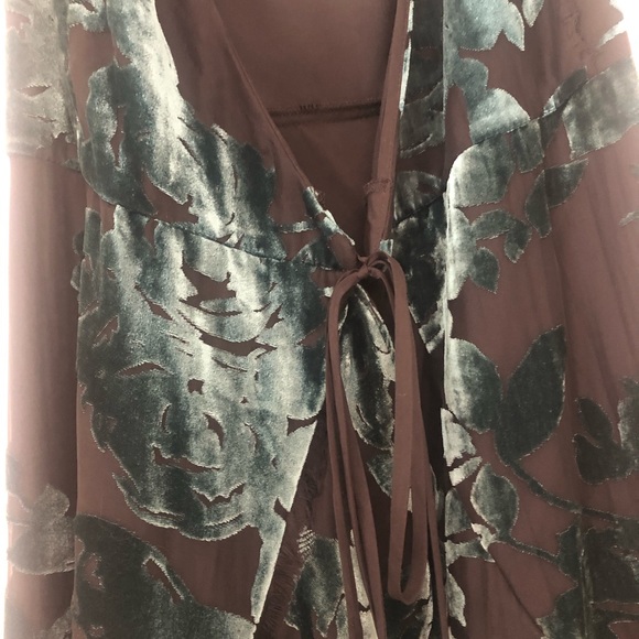 Rose Velvet Flounce Wrap Cocktail Dress - Picture 4 of 4